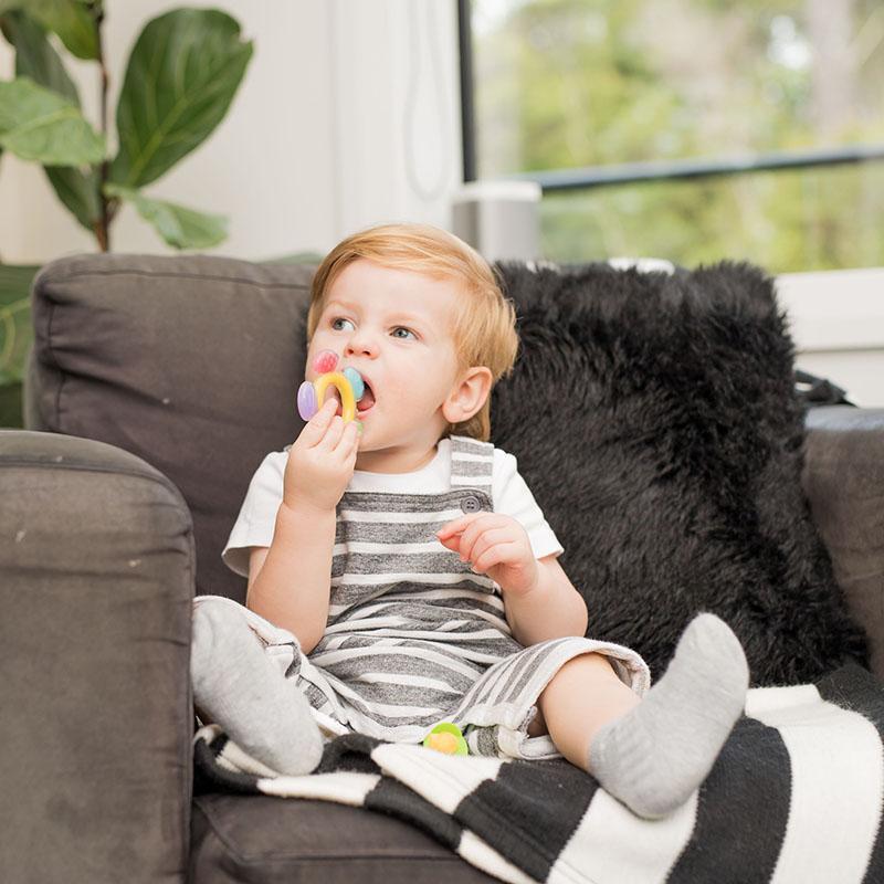 haakaa-ferris-wheel-silicone-teether image 4