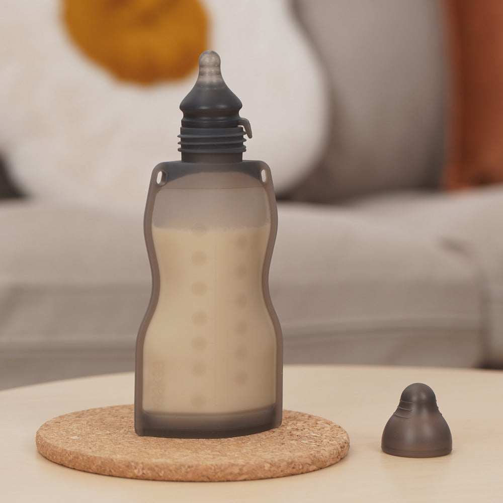 haakaa-silicone-squeeze-feed-attachment-set image 6