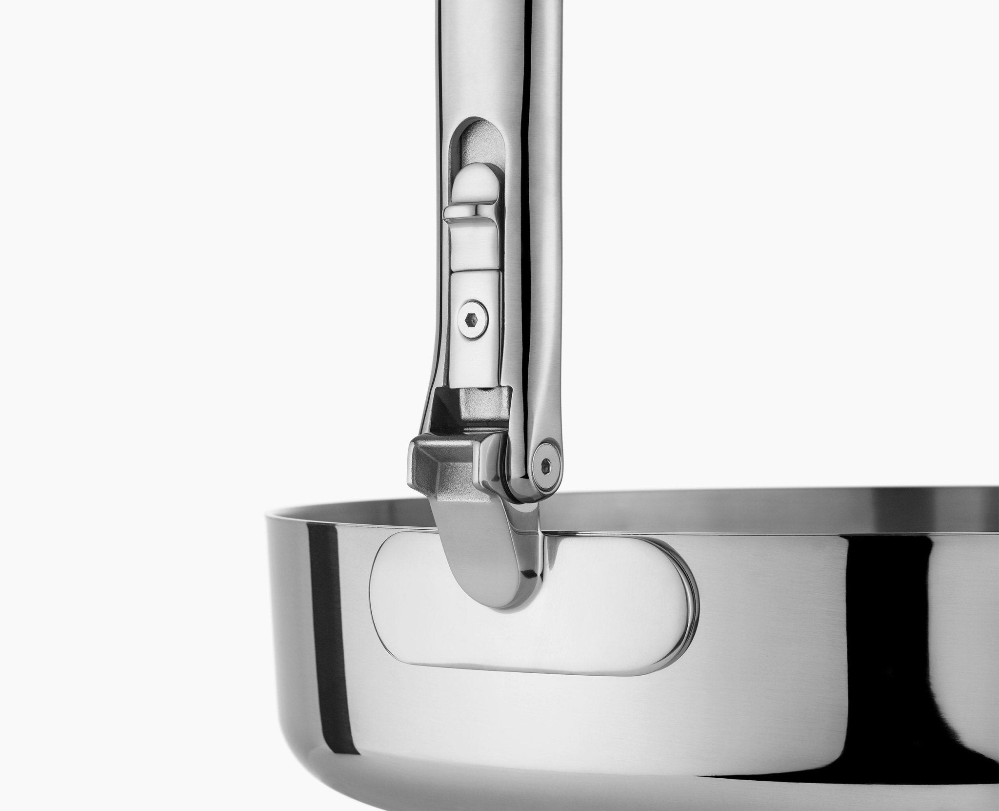 joseph-joseph-space-steel-28cm-folding-handle-saut-pan-with-lid image 8