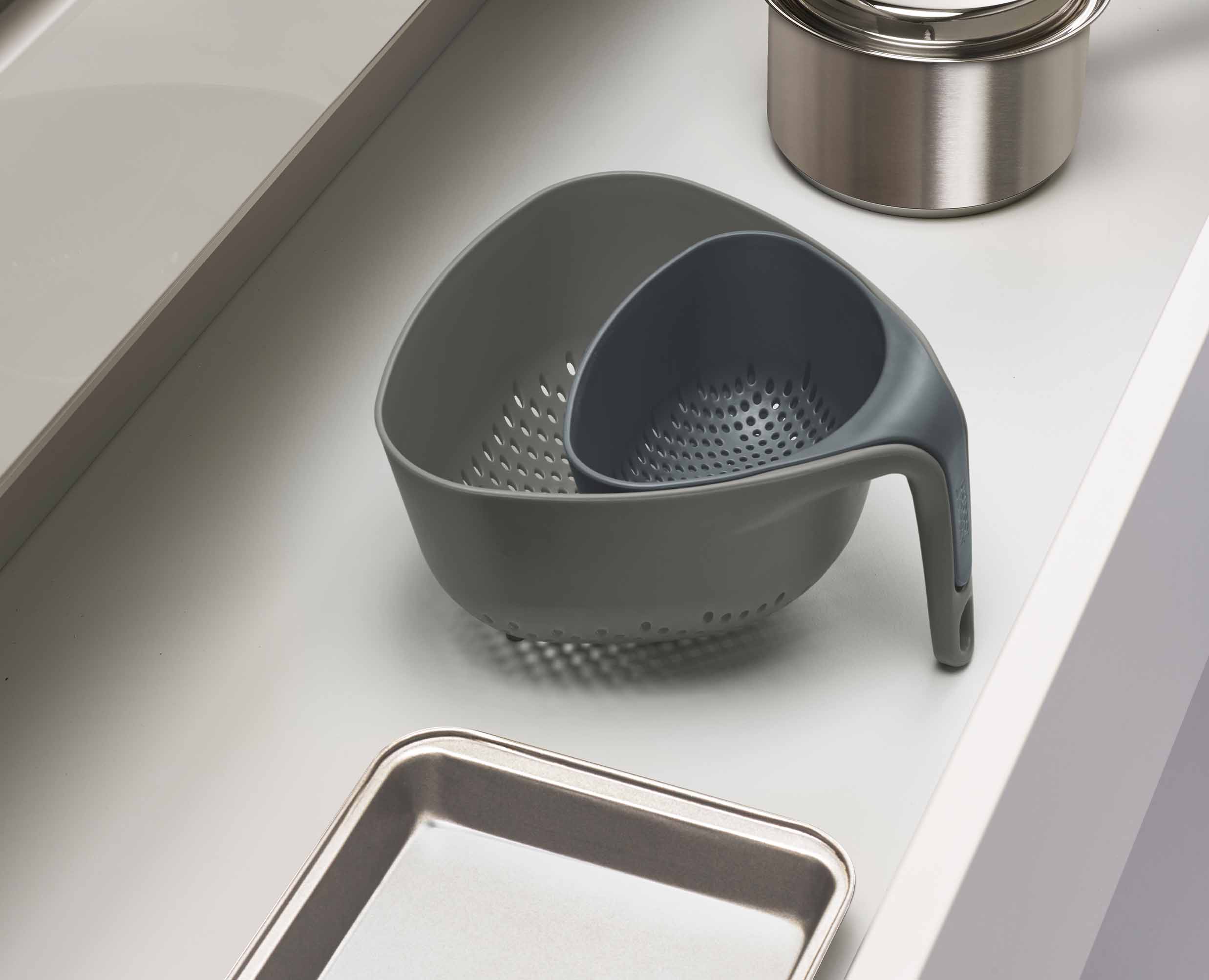 joseph-joseph-nest-2-piece-grey-colander-set image 5