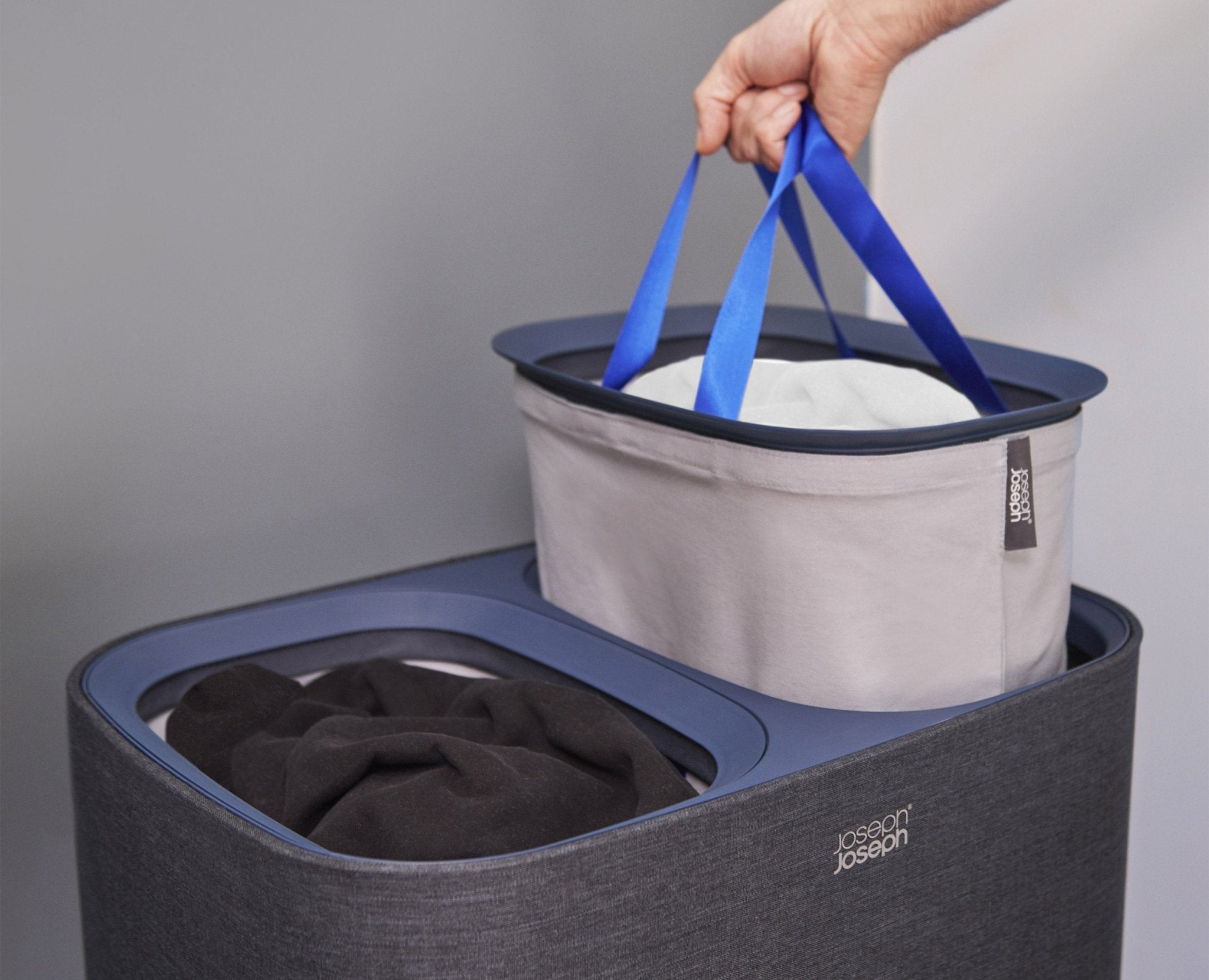 joseph-joseph-tota-90l-hold-all-35l-laundry-basket-set-black image 2