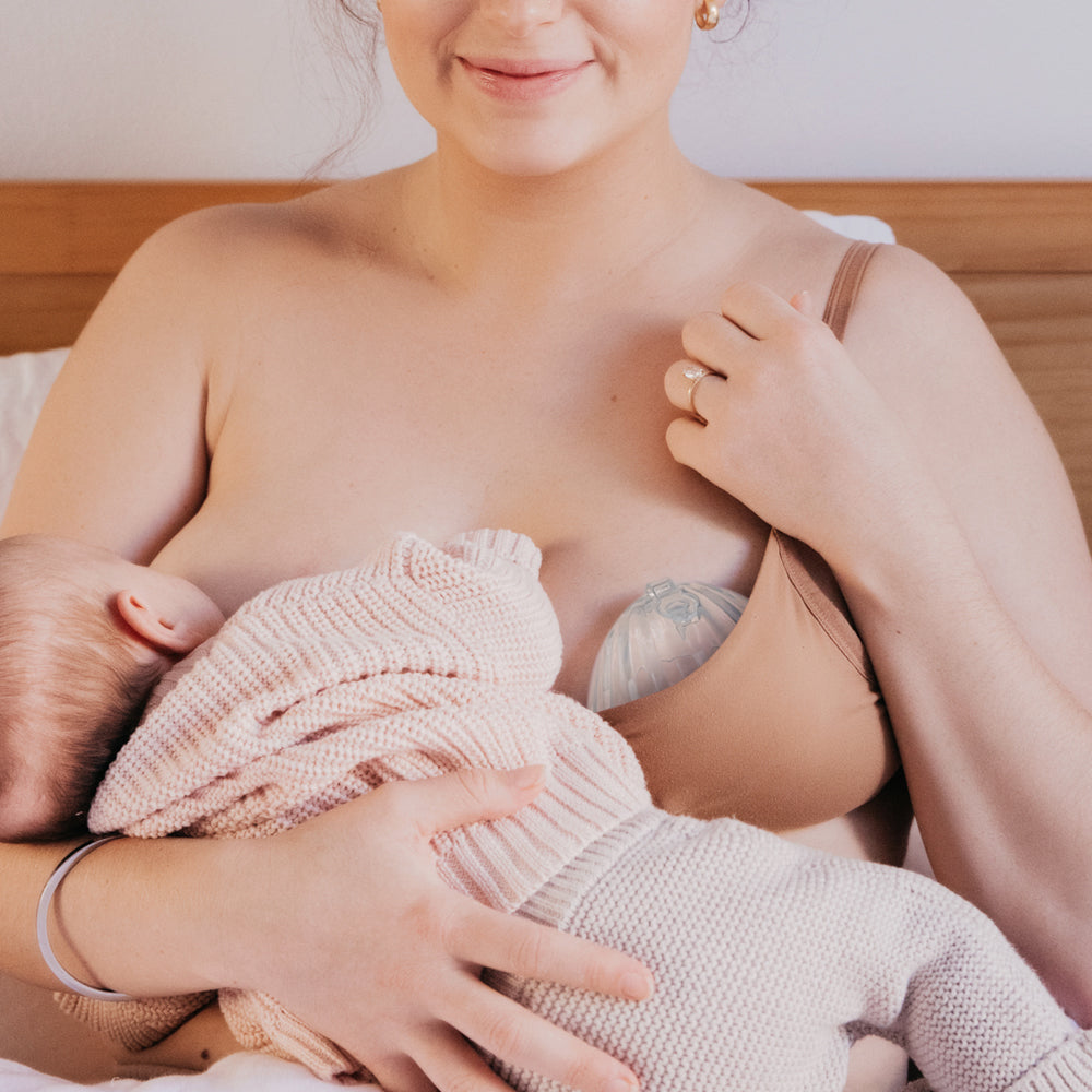 haakaa-shell-wearable-silicone-breast-pump-4-oz-pack-of-6 image 3