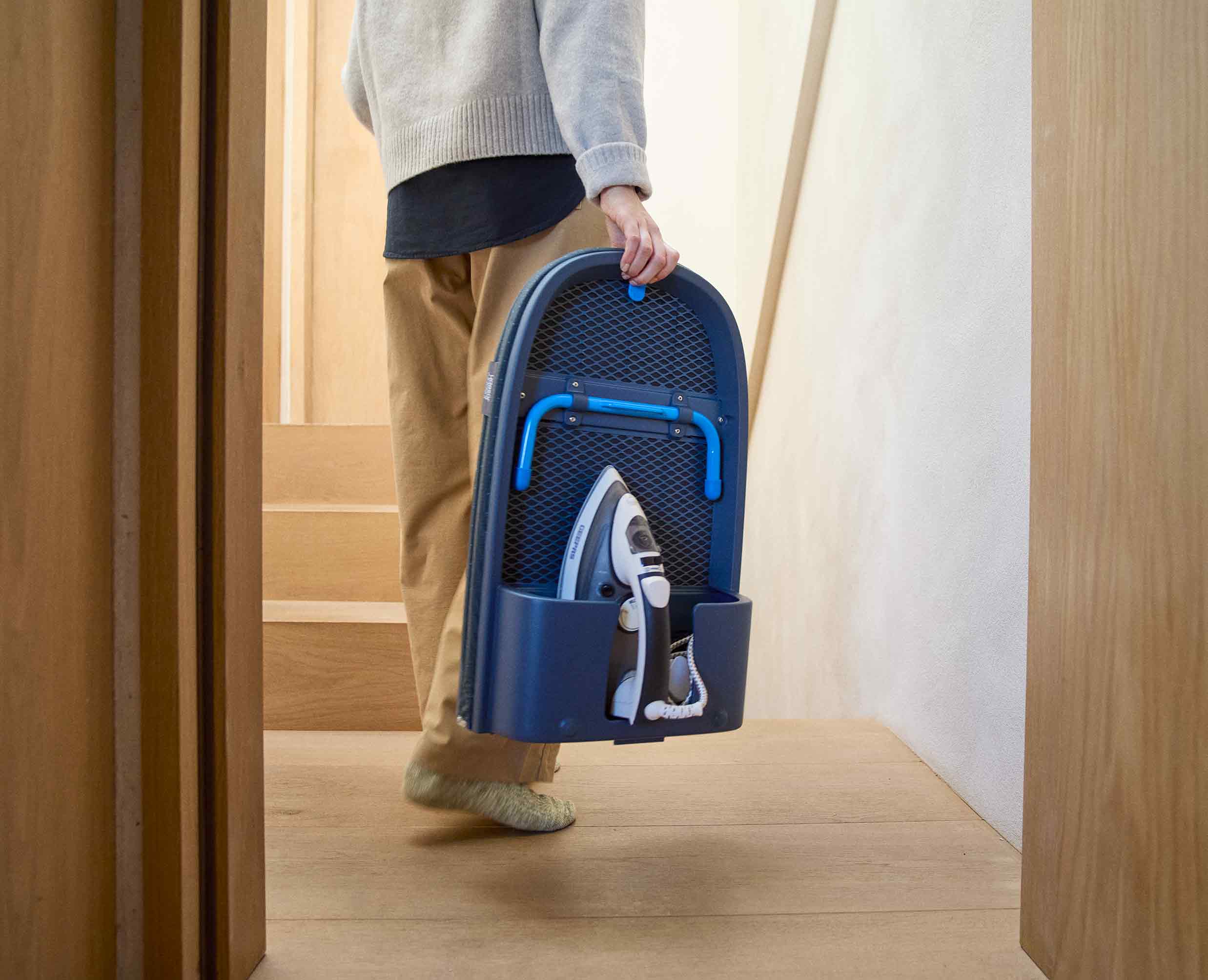 joseph-joseph-pocket-max-plus-110cm-folding-ironing-board-with-advanced-cover-bl image 2