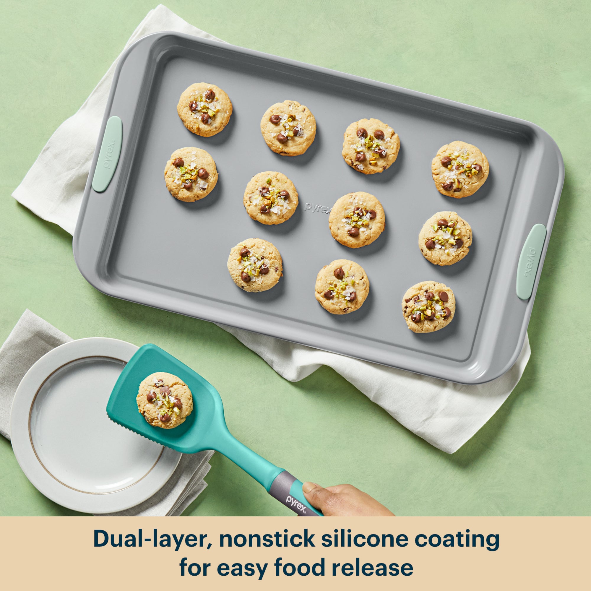pyrex-metal-bakeware-3-piece-large-cookie-sheet-set-in-sage image 4