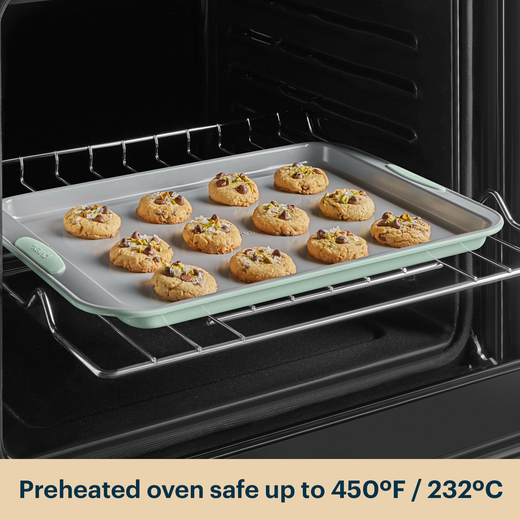 pyrex-metal-bakeware-3-piece-large-cookie-sheet-set-in-sage image 6