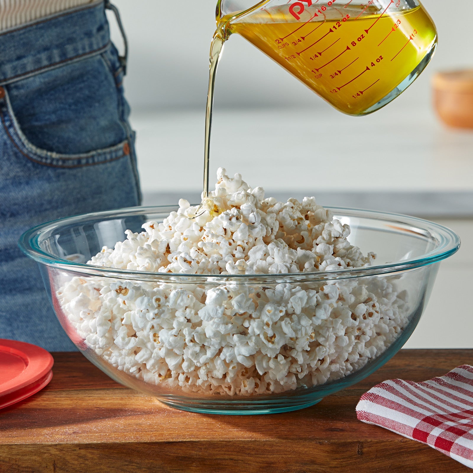 pyrex-smart-essentials-4-piece-glass-mixing-bowl-set-with-lids image 4