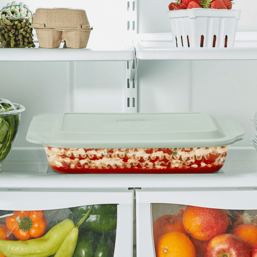 pyrex-deep-9x13-inch-rectangular-glass-baking-dish-with-sage-green-lid image 4