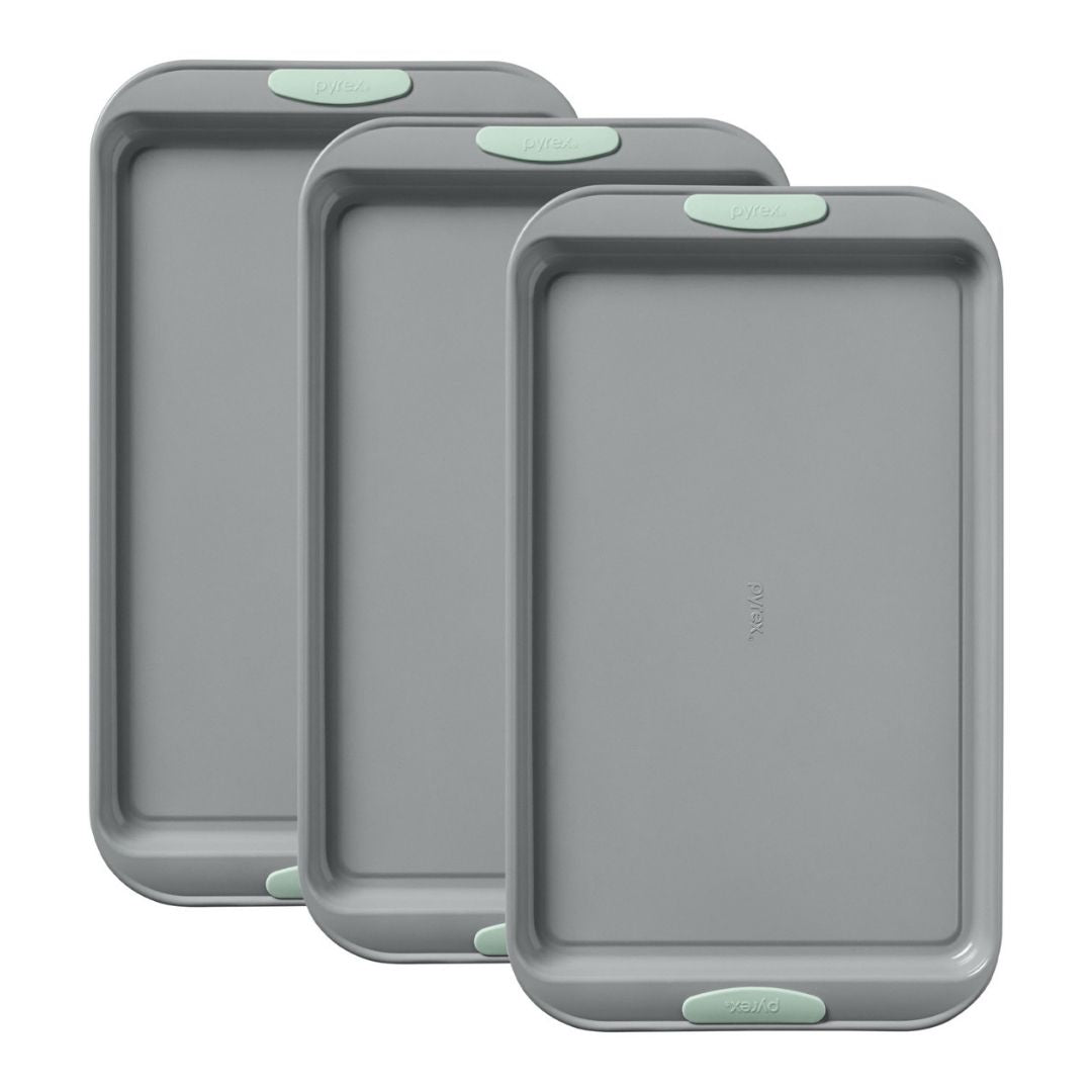 pyrex-metal-bakeware-3-piece-large-cookie-sheet-set-in-sage image 1