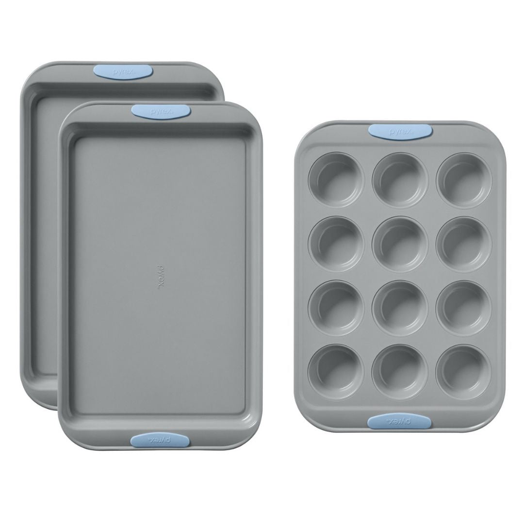 pyrex-metal-bakeware-3-piece-set-in-cerulean image 1