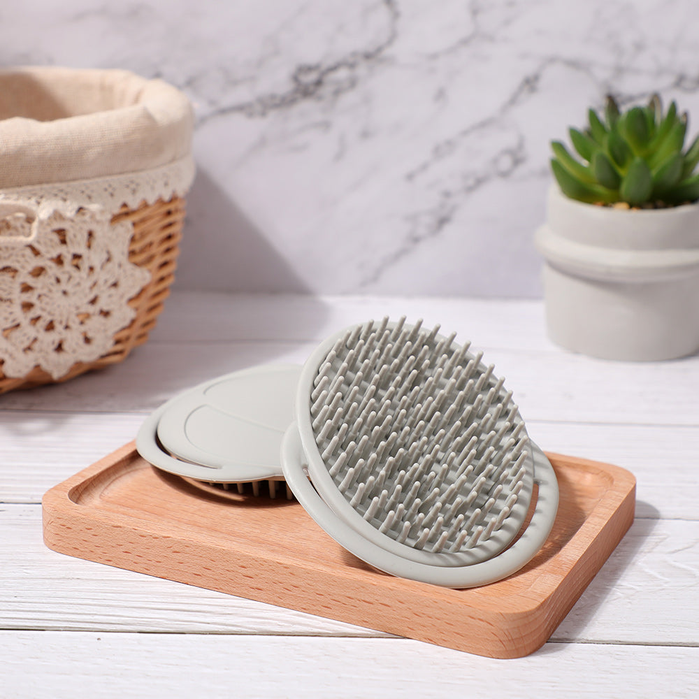 haakaa-silicone-shampoo-brush-for-babies-adults image 3