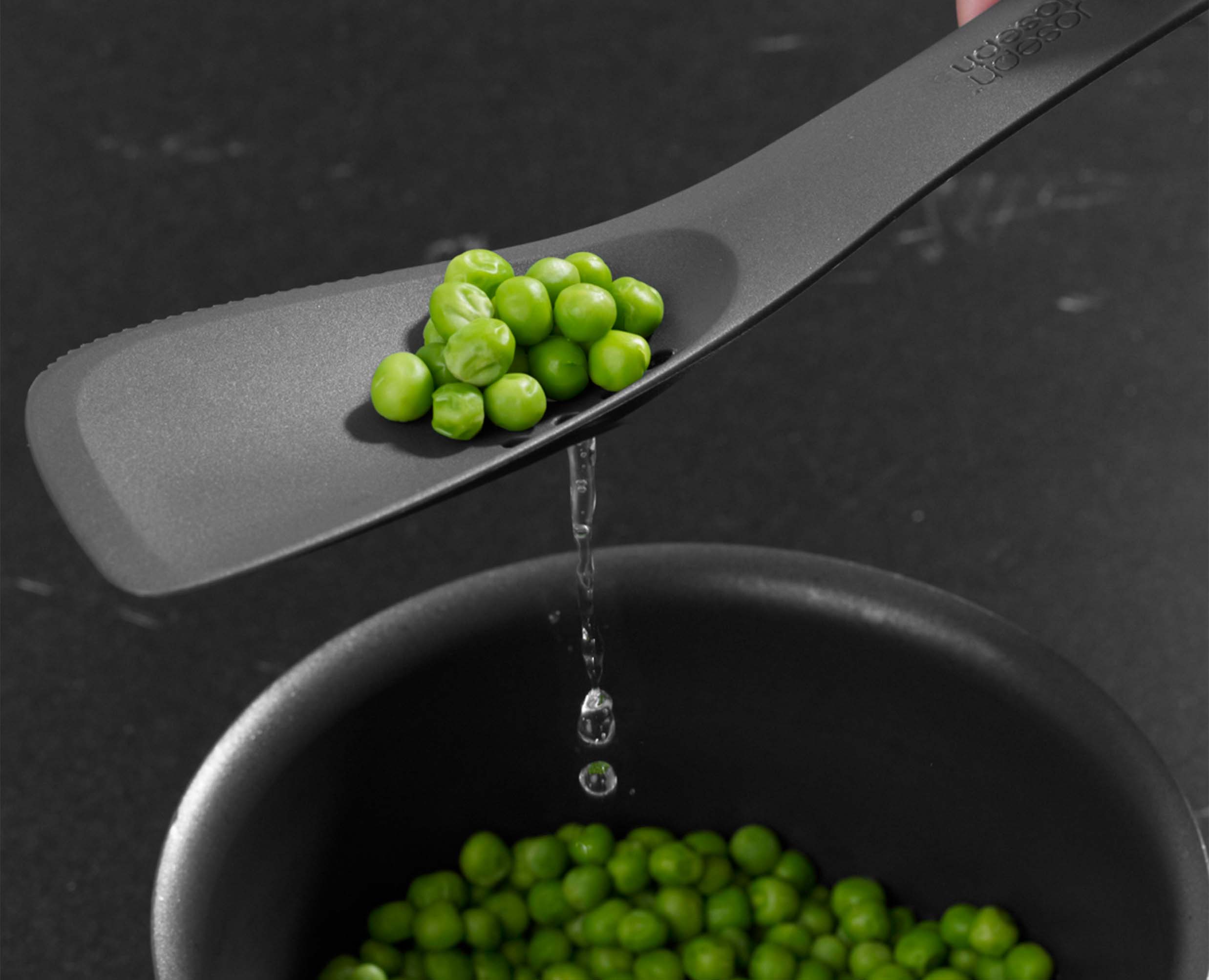 joseph-joseph-uni-tool-5-in-1-utensil-grey image 3