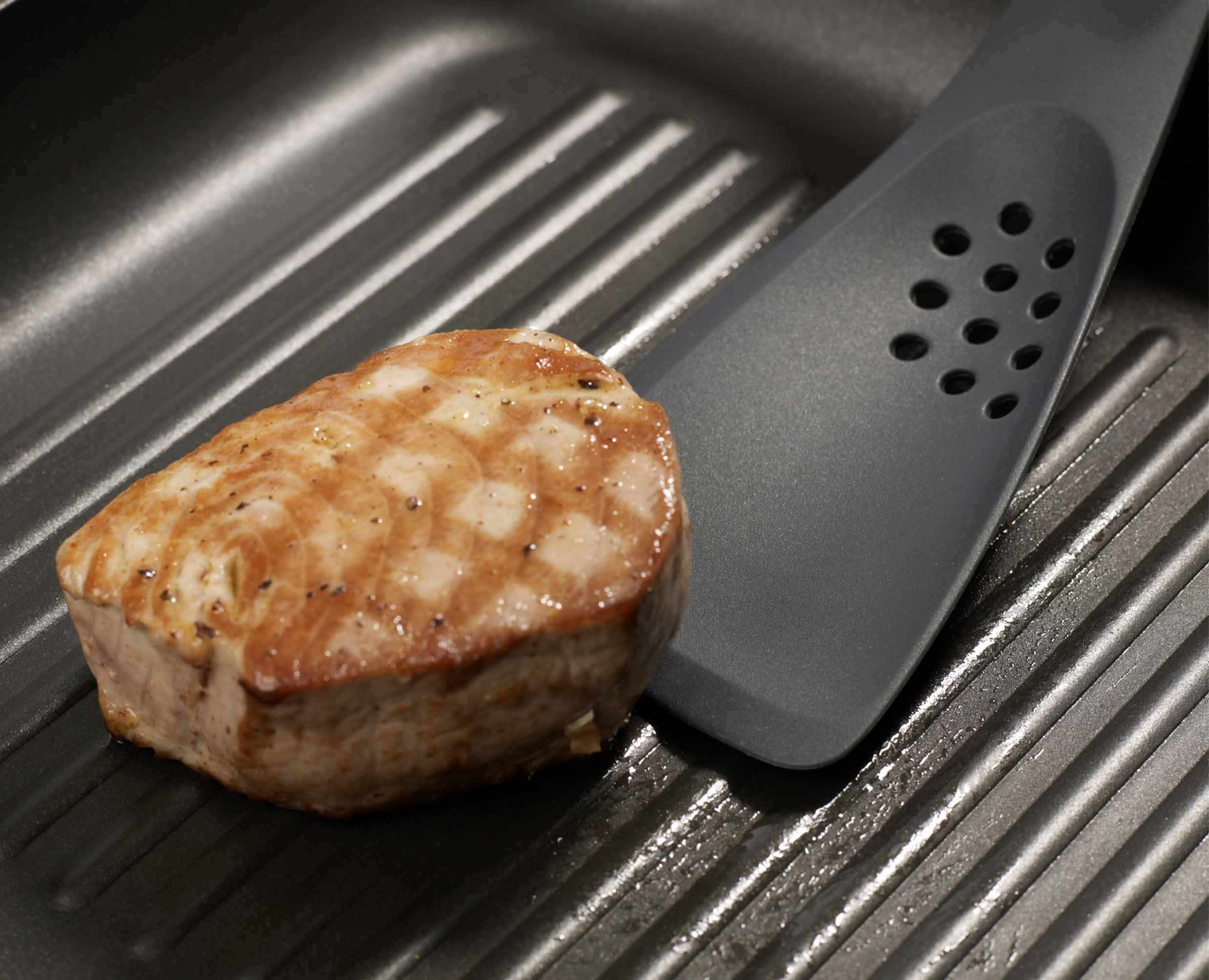 joseph-joseph-uni-tool-5-in-1-utensil-grey image 4