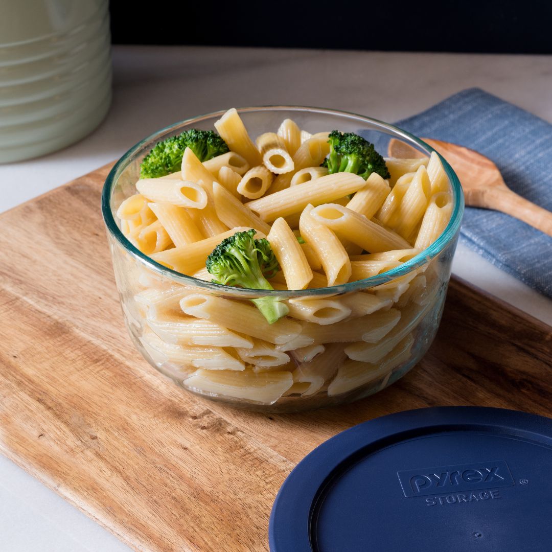 pyrex-simply-store-4-cup-glass-food-storage-container-with-blue-lid image 2