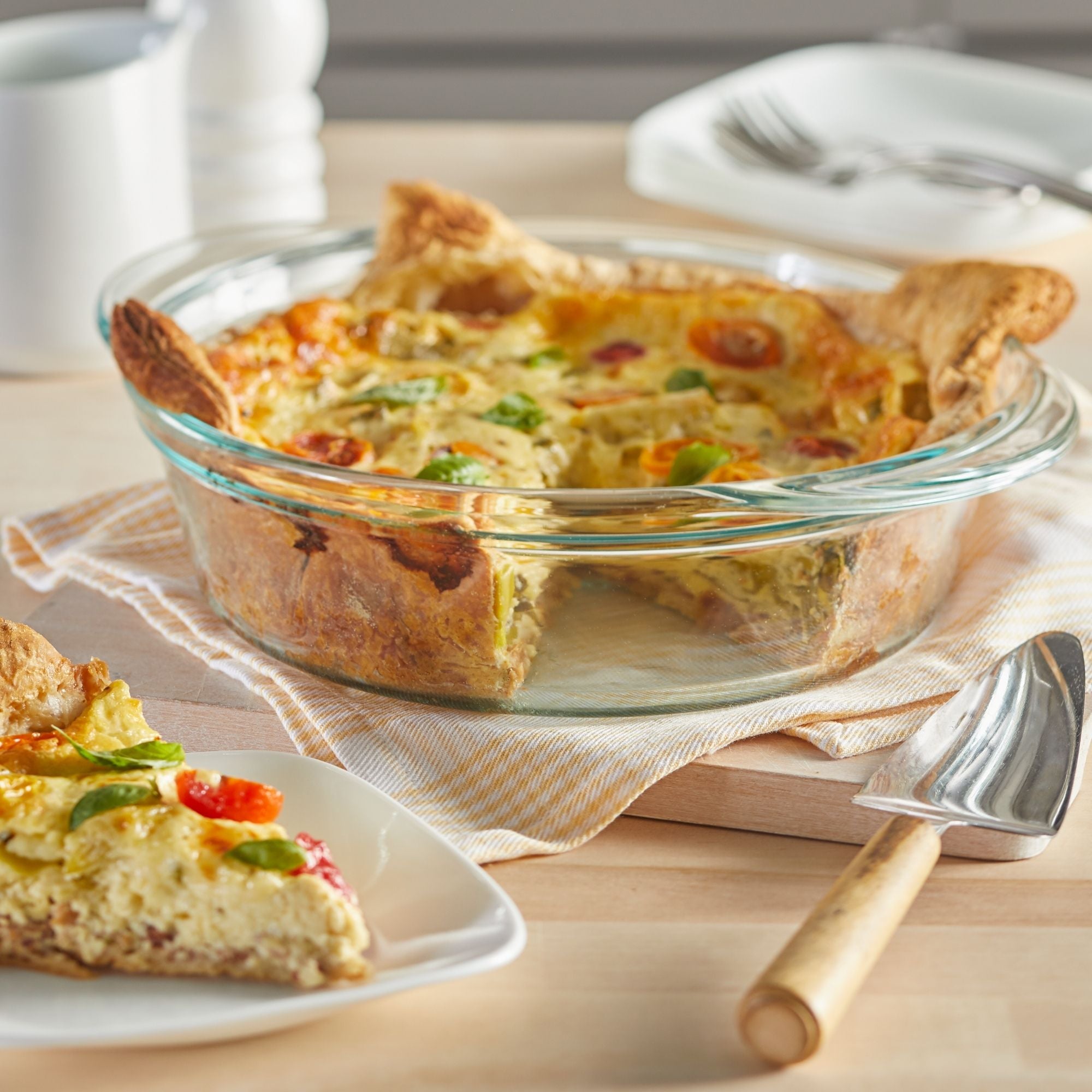 pyrex-deep-9-5-inch-round-glass-baking-dish-pie-plate image 5