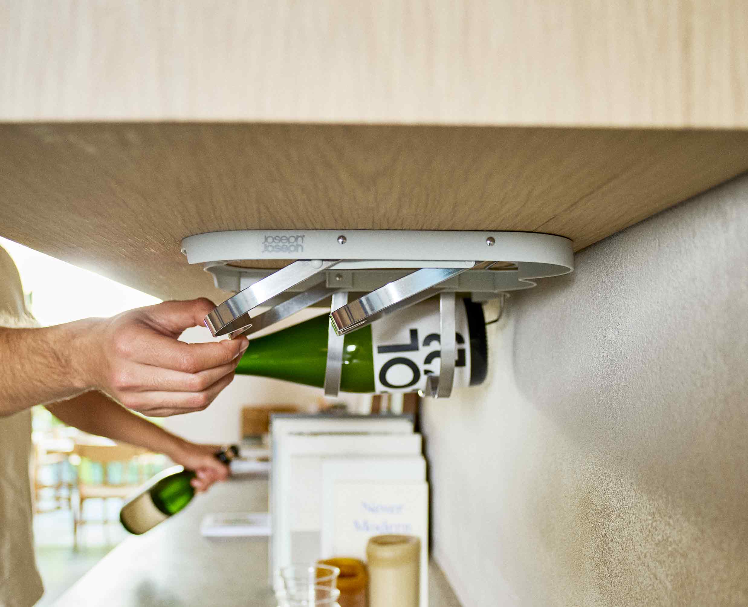 joseph-joseph-cradle-under-shelf-folding-wine-bottle-rack image 4